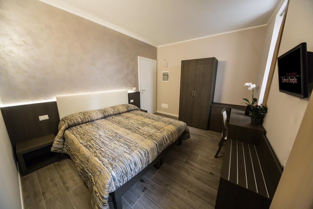 B&B Corte Sul Naviglio Cin I T 0 1 5 0 7 0 C 1 3 X U I L Q C V Cernusco Sul Naviglio Oda fotoğraf